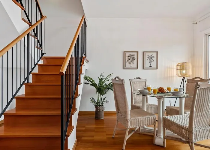 Apartamento Modern Suburban Haven Caniço