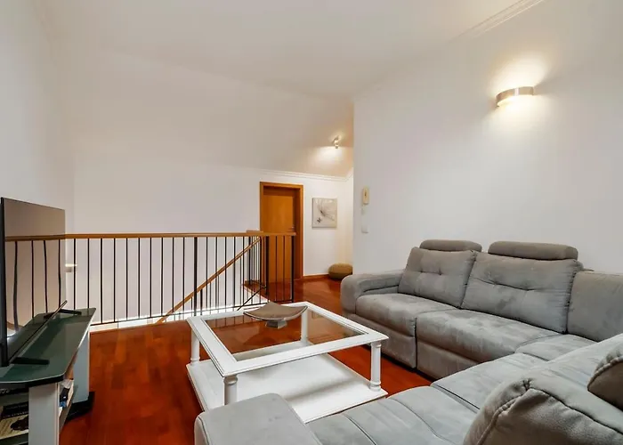 Apartamento Modern Suburban Haven *