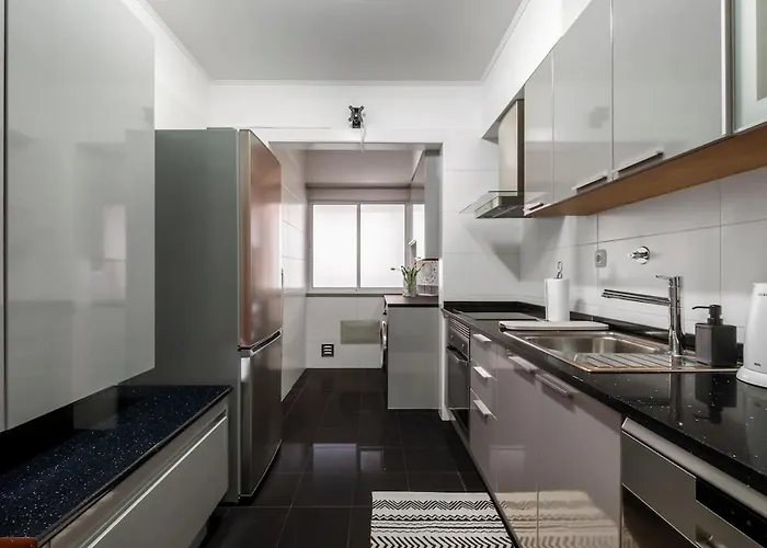 Apartamento Modern Suburban Haven Caniço